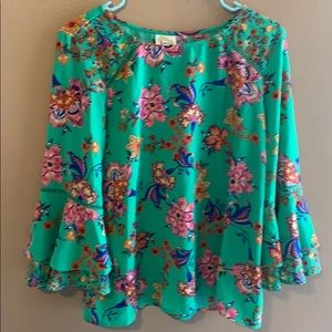 Fig and flower PXL floral top